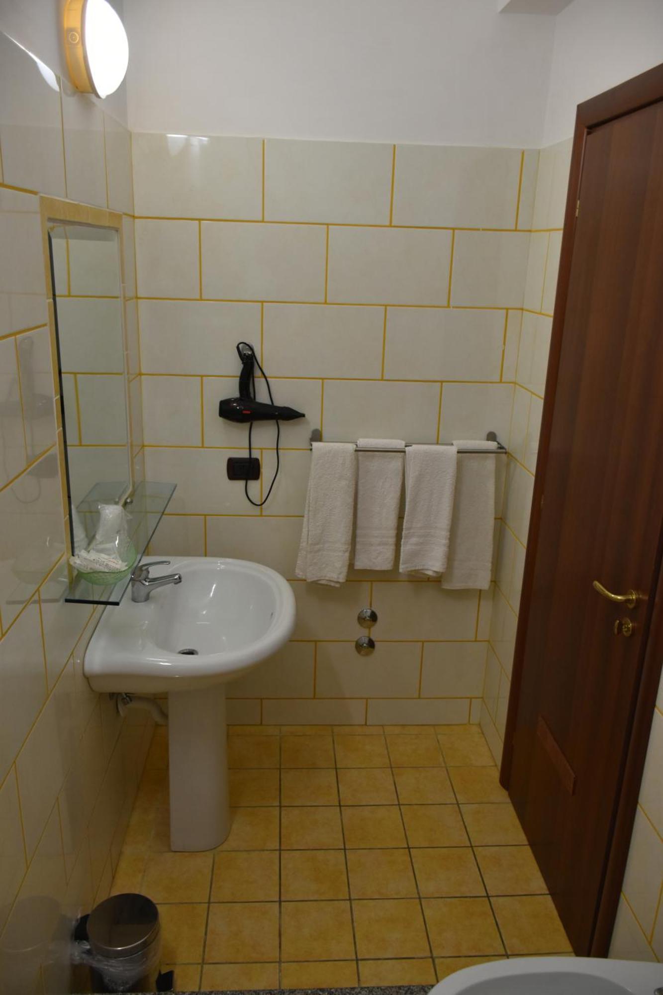 Il Melograno Hotel Nicotera Luaran gambar